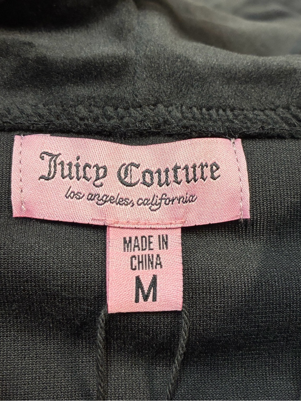 Juicy Couture velour two-piece tracksuit in “Liquorice,” size Medium NWT - Picture 6 of 10